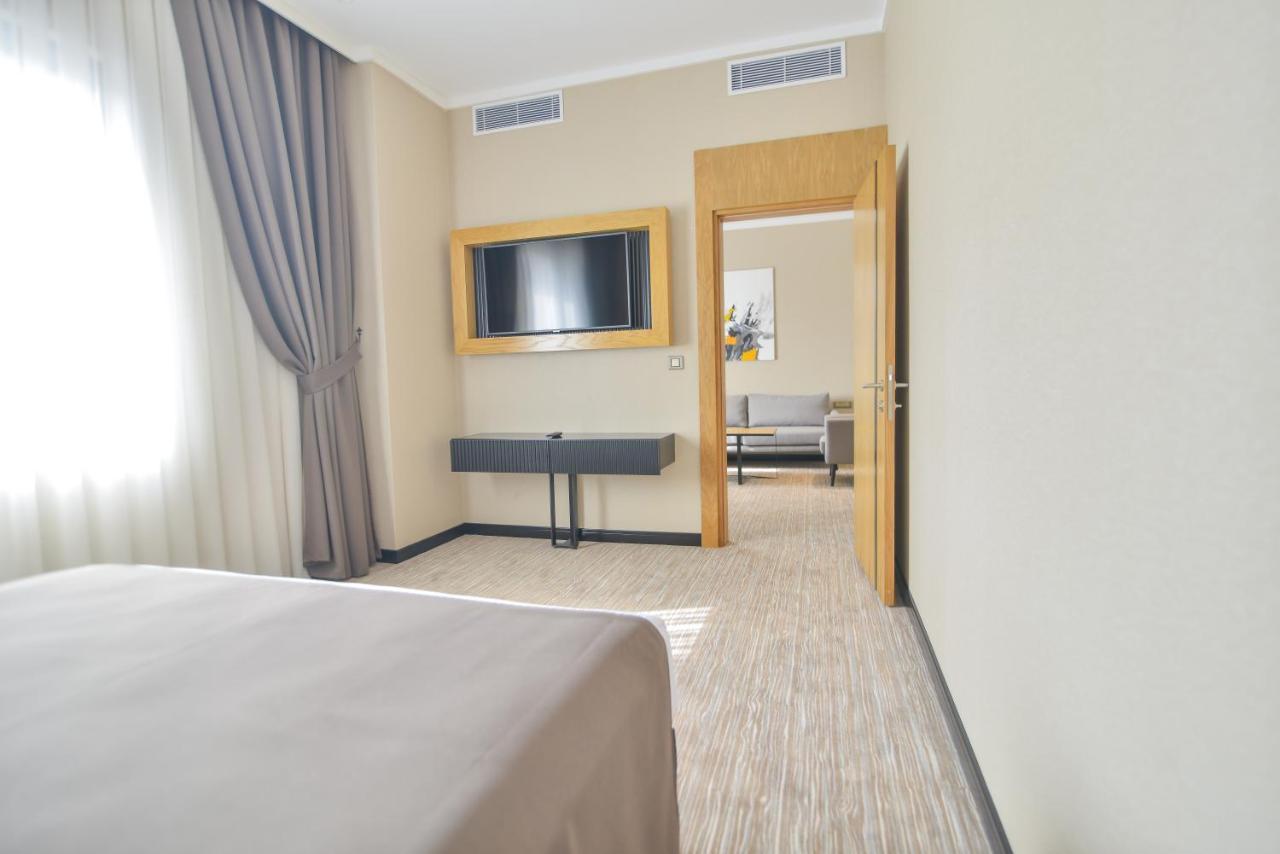 איסטמבול Serenity Comfort Hotel מראה חיצוני תמונה